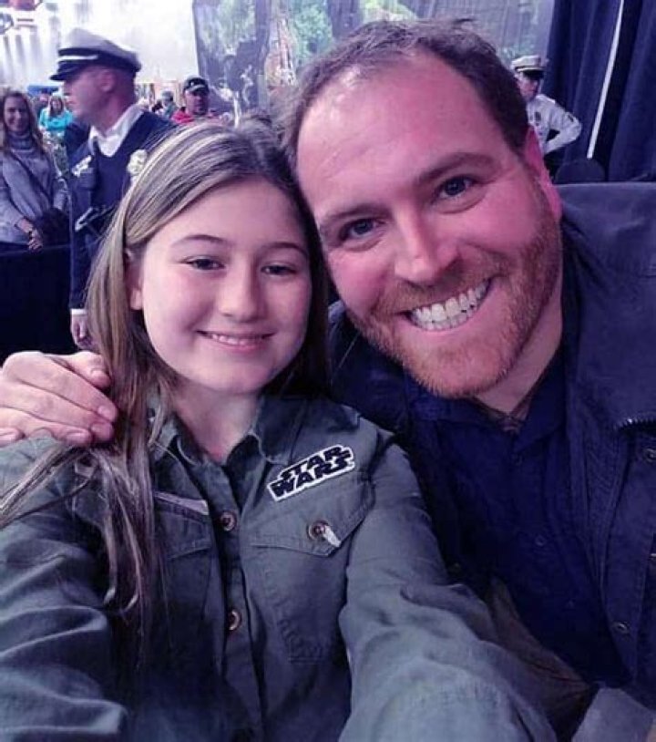 Hallie Gnatovich Wiki, Husband, Children, Net worth, Age, Height