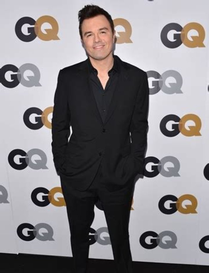 Seth MacFarlane Height, Weight, Body Measurements, Shoe Size